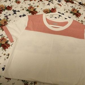 colour block tshirt🌼$3 add-on